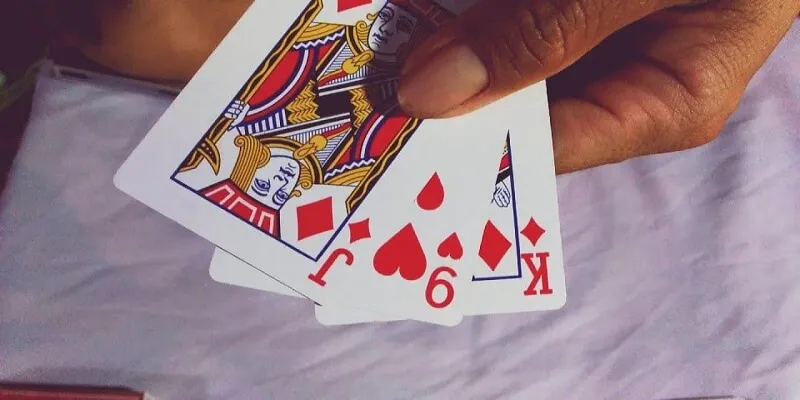 Cẩm nang chơi game bài trực tuyến hiệu quả từ cao thủ